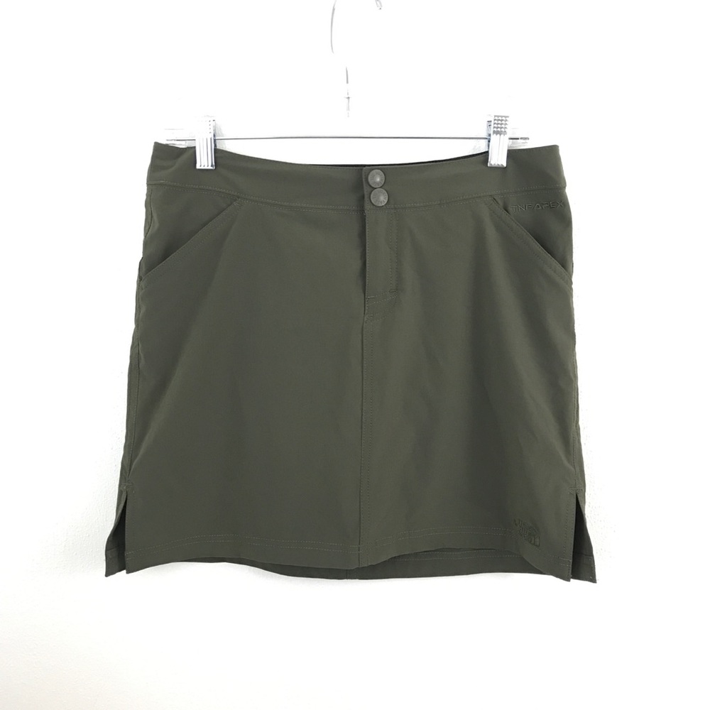 The North Face Apex Casey Trail Skort Olive Green